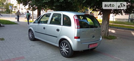 Opel Meriva 2005  випуску Луцьк з двигуном 1.4 л бензин універсал механіка за 3600 долл. 