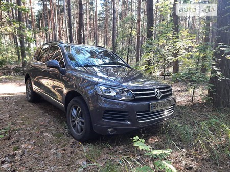 Volkswagen Touareg 2012  випуску Суми з двигуном 3 л дизель позашляховик автомат за 24800 долл. 