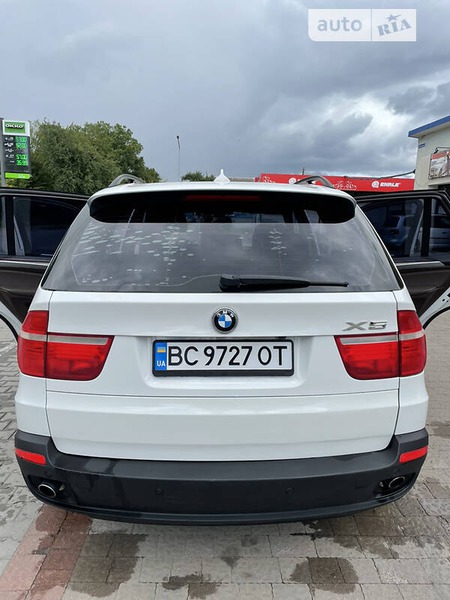 BMW X5 2008  випуску Львів з двигуном 3 л бензин позашляховик автомат за 14000 долл. 