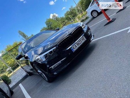 BMW 520 2018  випуску Київ з двигуном 2 л дизель седан  за 32500 долл. 