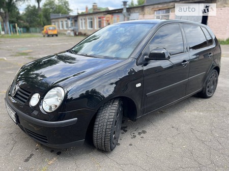 Volkswagen Polo 2002  випуску Київ з двигуном 1.2 л бензин хэтчбек механіка за 4300 долл. 