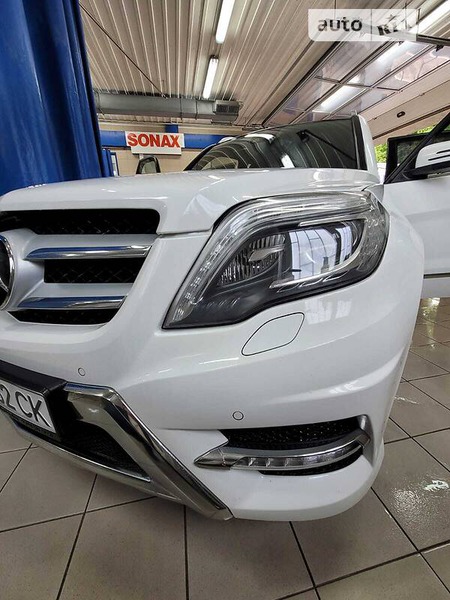 Mercedes-Benz GLK 220 2012  випуску Київ з двигуном 2.2 л дизель позашляховик автомат за 20500 долл. 