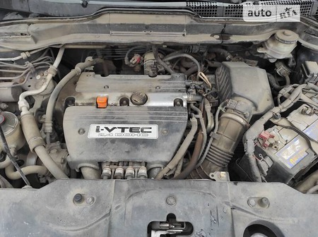 Honda CR-V 2010  випуску Харків з двигуном 2.4 л  позашляховик автомат за 11000 долл. 