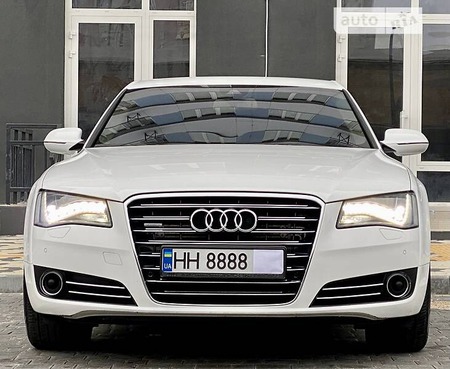 Audi A8 2011  випуску Одеса з двигуном 3 л бензин седан автомат за 21200 долл. 