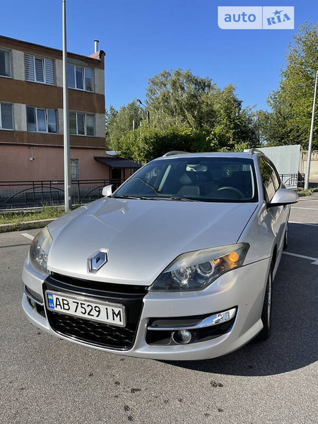 Renault Laguna 2011  випуску Вінниця з двигуном 1.5 л дизель універсал механіка за 8300 долл. 