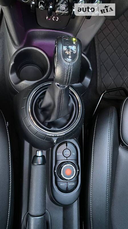 Mini Cooper 2014  випуску Одеса з двигуном 1.5 л бензин мінівен автомат за 14200 долл. 