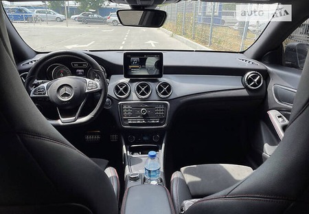 Mercedes-Benz CLA 220 2015  випуску Одеса з двигуном 2.2 л дизель седан автомат за 19900 долл. 