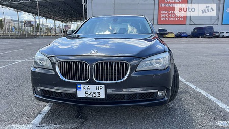 BMW 740 2010  випуску Рівне з двигуном 3 л бензин седан автомат за 14999 долл. 