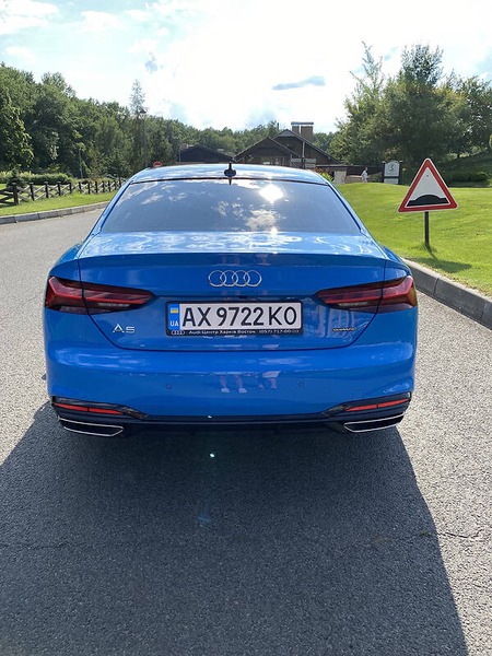 Audi A5 2020  випуску Харків з двигуном 2 л бензин купе автомат за 50000 долл. 
