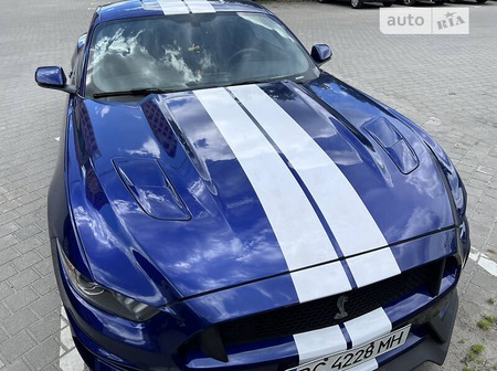 Ford Mustang 2015  випуску Львів з двигуном 5 л бензин купе автомат за 23999 долл. 