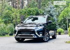Mitsubishi Outlander 2019 Київ 2.4 л  позашляховик автомат к.п.