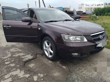 Hyundai Sonata 2007  випуску Київ з двигуном 2.4 л  седан механіка за 6300 долл. 