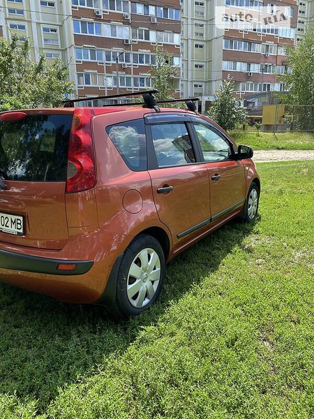 Nissan Note 2007  випуску Харків з двигуном 1.6 л бензин хэтчбек автомат за 5500 долл. 