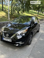 Nissan Tiida 2017 Київ 1.6 л  хэтчбек автомат к.п.