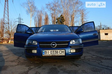 Opel Omega 1999  випуску Полтава з двигуном 2.5 л дизель універсал механіка за 3500 долл. 